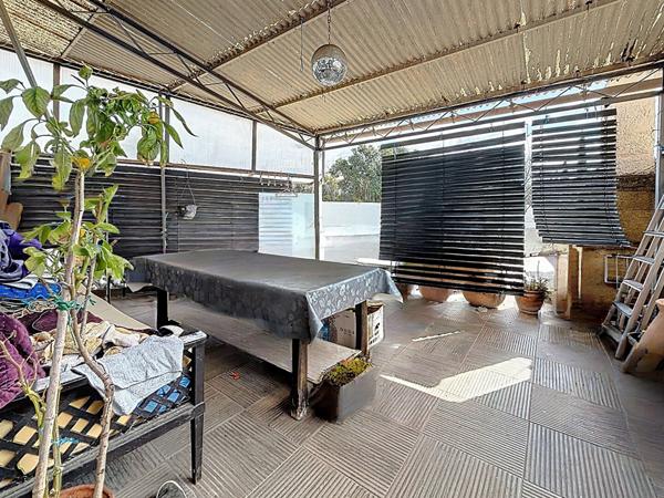 A VENDRE EN EXCLUSIVITÉ ! Vidauban : 117 m² de charme + 70 m² de garage, proche des commodités à pied, un bien rare !