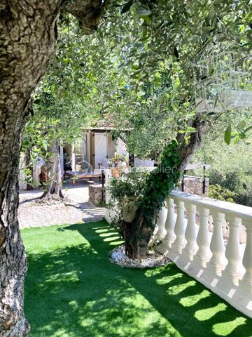 Maison d architecte de 181 m²