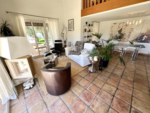 Maison d architecte de 181 m²