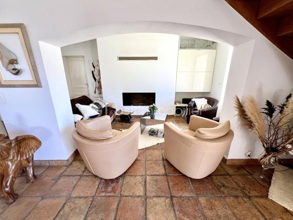 Maison d architecte de 181 m²