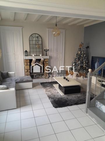 MAISON DE VILLAGE 115 M² SECTEUR BRÉE / 53150