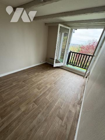 Vue dégagée T2 29m² au 1er étage