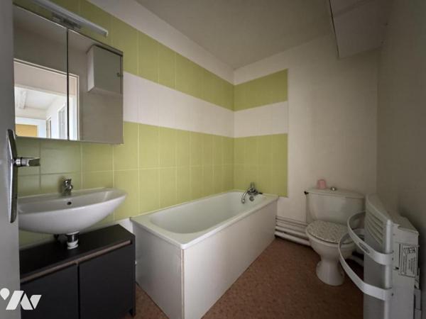 Vue dégagée T2 29m² au 1er étage