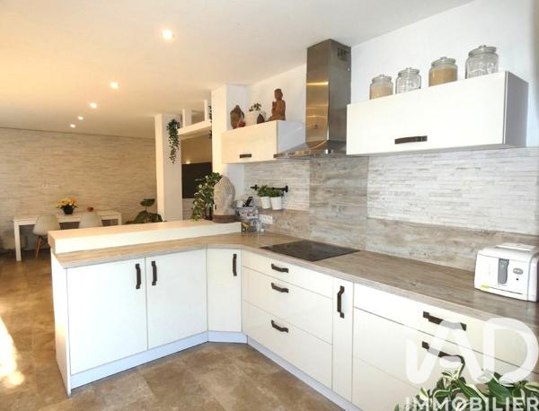 Appartement à vendre 4 pièces 88 m² Berre-les-Alpes