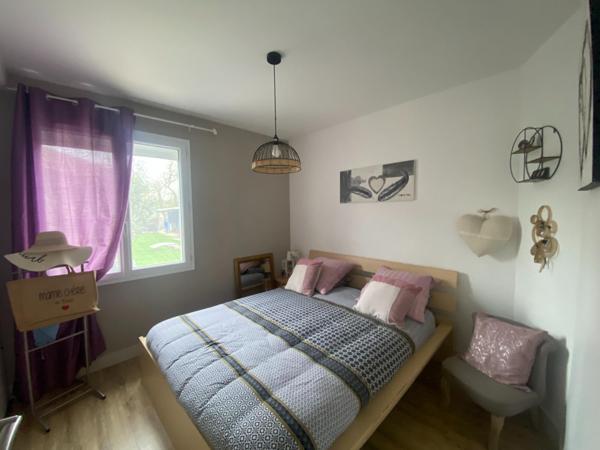 Maison de 86 m², plain pied, 3 chs, terrain 818 m², 5 mins d'Athis de l'Orne