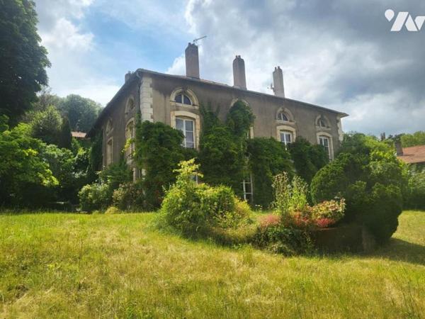 BELLE MAISON DE MAITRE SUR PARC ARBORE