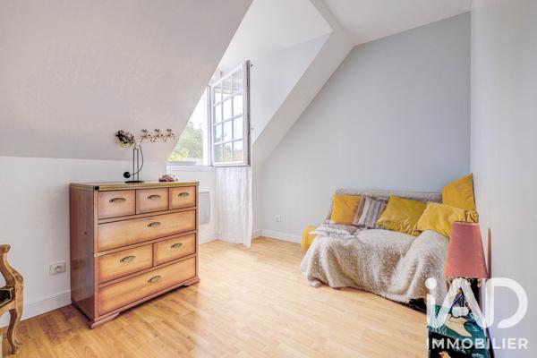 Maison à vendre 7 pièces 152 m² Serris