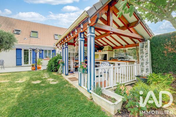 Maison à vendre 7 pièces 152 m² Serris