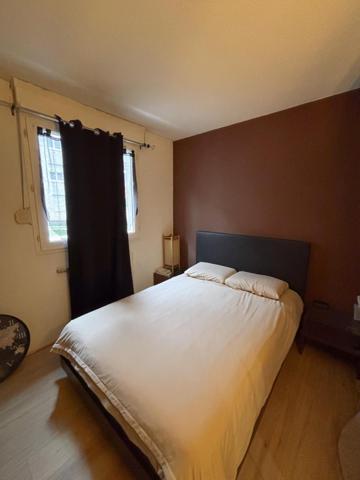 T2 avec loggia, cave et parking - Billère