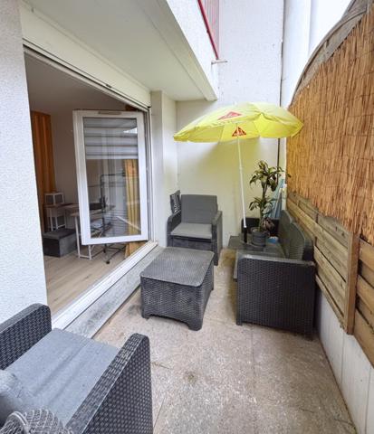 T2 avec loggia, cave et parking - Billère