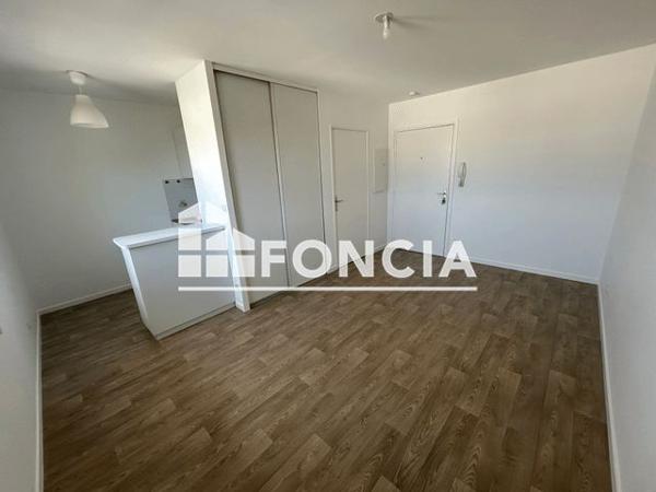 Location Studio 22.3 m² - 4 RUE ROBERT JACQUEMARD Caen 14000