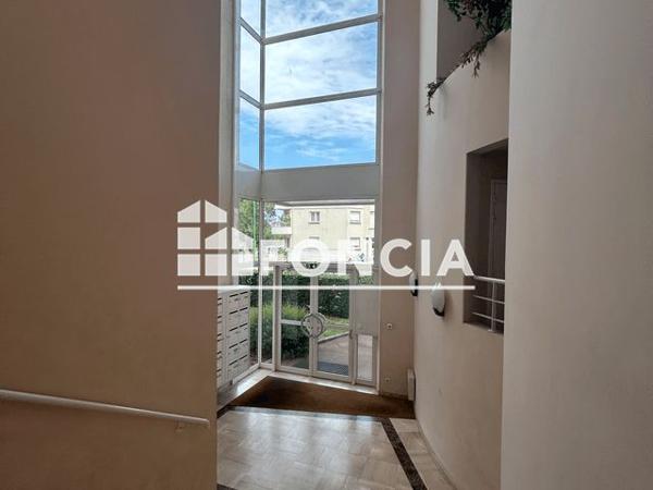 Location Studio 22.3 m² - 4 RUE ROBERT JACQUEMARD Caen 14000