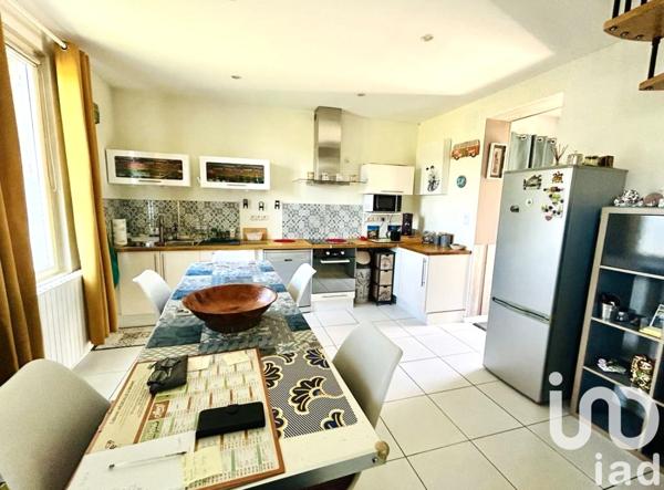 Maison à vendre 5 pièces 96 m² La Lande-de-Fronsac