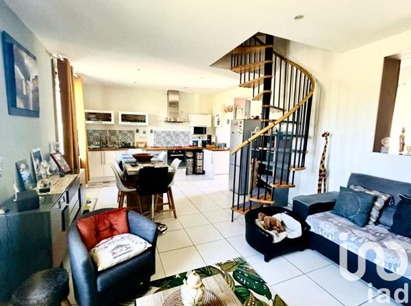 Maison à vendre 5 pièces 96 m² La Lande-de-Fronsac