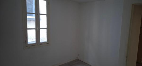 immeuble de 240 m2 avec commerce