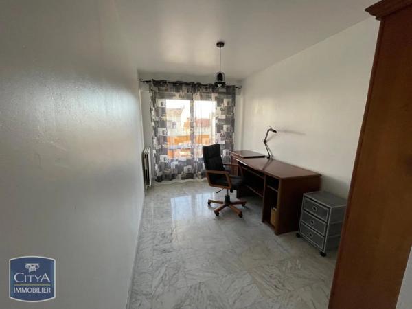 Appartement à louer 4 pièces 78.59m² Antibes (06600)