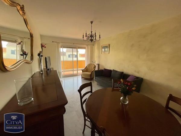 Appartement à louer 4 pièces 78.59m² Antibes (06600)