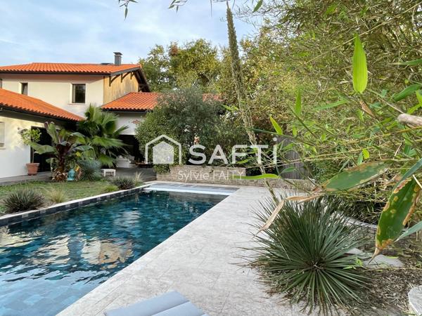 CENTRE VILLE ANDERNOS LES BAINS - maison principale 7 pièces - T3 indépendant - piscine - double garage