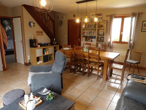 Maison à Cresseveuille, 14430 - 5 pièces 90m²