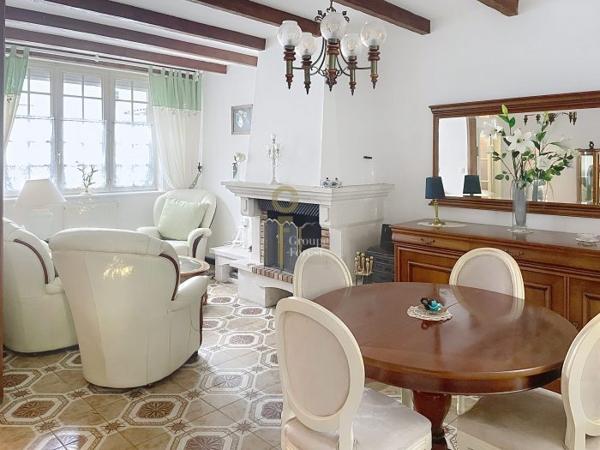 Maison mitoyenne 2 côtés Mouvaux Secteur Marcq-Wasquehal-Mouvaux 77 m²