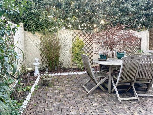 Maison mitoyenne 2 côtés Mouvaux Secteur Marcq-Wasquehal-Mouvaux 77 m²