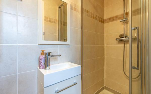 Appartement à vendre    4 pièces • 65,05 m2 Nogent-sur-Marne