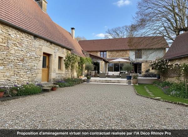 Ensemble immobilier authentique