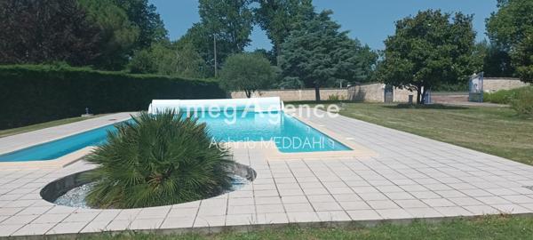 Maison à MEDIS, 17600 - 7 pièces 312m²