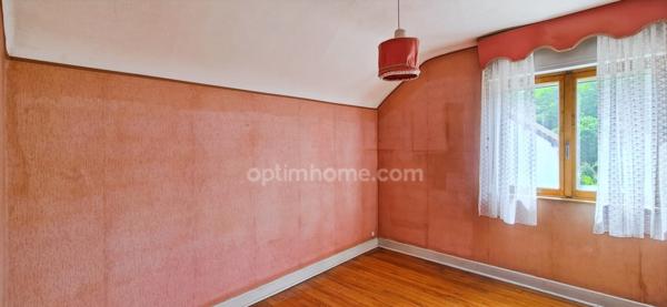 90160 PEROUSE – MAISON PLAIN PIED – 5 PIÈCES – 4 CHAMBRES – TERRASSE – DEPENDANCE 60M² – VUE DEGAGÉE