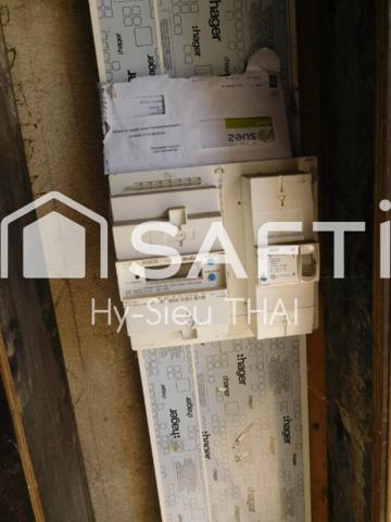 SPECIAL INVESTISSEURS avec 600 m2 à aménager, à THOIRETTE-COISIA (39240)