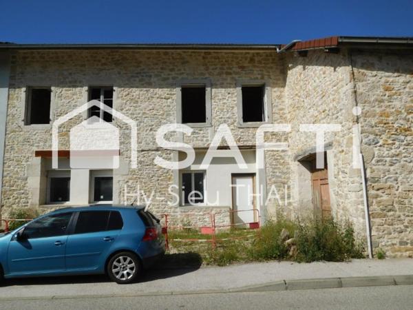 SPECIAL INVESTISSEURS avec 600 m2 à aménager, à THOIRETTE-COISIA (39240)