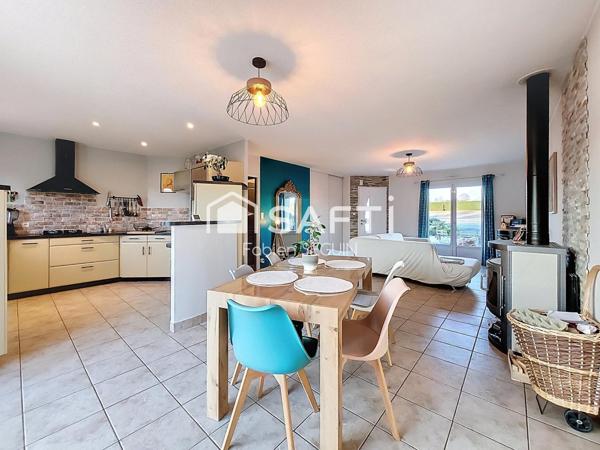 Pavillon de plain-pied de 106 m2 habitable, parfaitement entretenu, lumineux et idéalement localisé