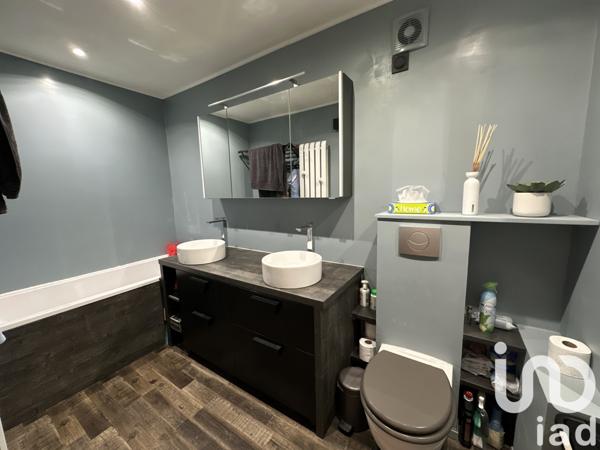 House for sale 5 rooms 130 m² Rosny-sous-Bois