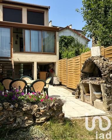 House for sale 5 rooms 130 m² Rosny-sous-Bois