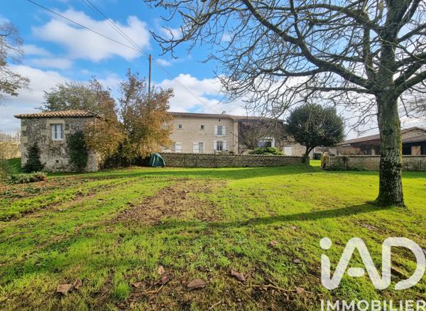 Maison à vendre 6 pièces 254 m² Melle