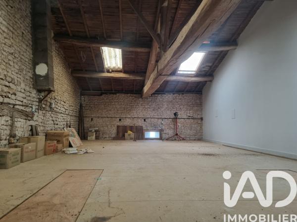 Maison à vendre 6 pièces 254 m² Melle