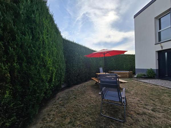 Maison  individuelle Wattrelos 3 chambres, garage et jardin  80 m2