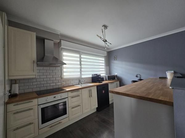 Maison  individuelle Wattrelos 3 chambres, garage et jardin  80 m2