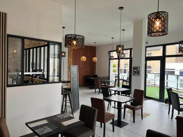 Local situé dans le bourg de Saint Mars du Désert