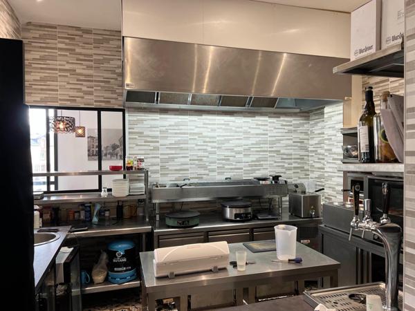 Local situé dans le bourg de Saint Mars du Désert