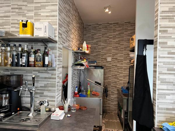 Local situé dans le bourg de Saint Mars du Désert