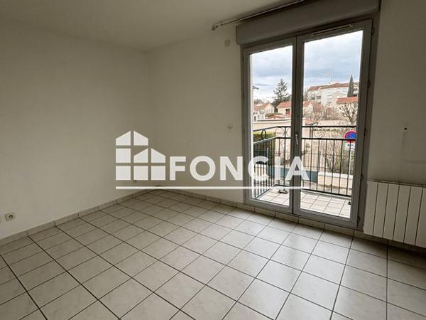 Location Appartement 2 pièces 38.99 m² - Champagne Au Mont 69410