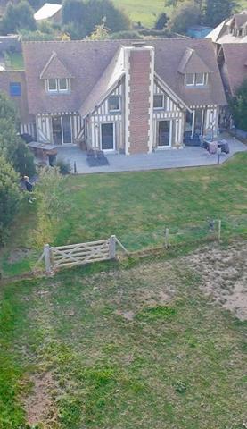 Maison d'architecte , aux portes de Deauville, sans vis à vis