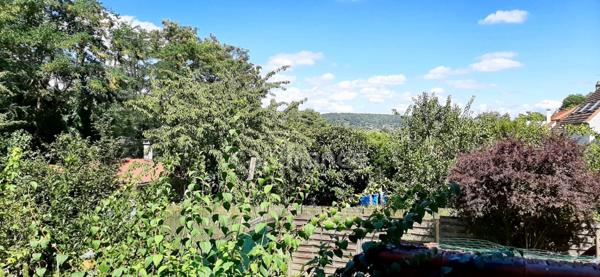 A vendre Bures-sur-Yvette, maison 4 chambres, 1 bureau, joli jardin