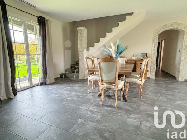 Maison à vendre 7 pièces 152 m² Saint-Victor