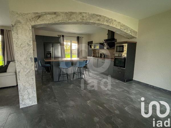 Maison à vendre 7 pièces 152 m² Saint-Victor