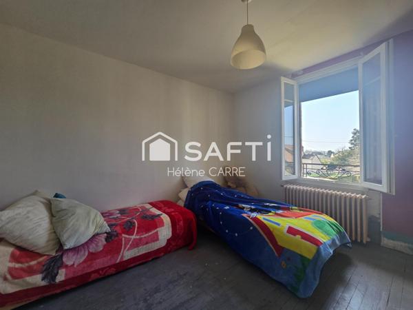 Jolie maison Vierzonnaise avec briques