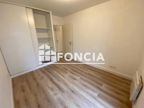 Location Appartement 3 pièces 55.59 m² - 7 RUE DU GENERAL SARRAIL Roubaix 59100
