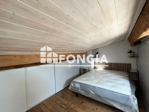 Location Studio meublé 24.11 m² - 38 RUE MINVIELLE Bordeaux 33000