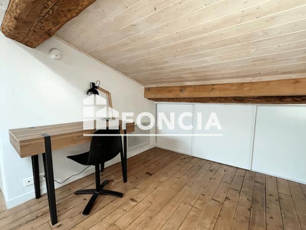 Location Studio meublé 24.11 m² - 38 RUE MINVIELLE Bordeaux 33000